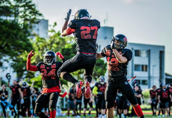 Transform your outdoor space with landscape gardeners in croydon